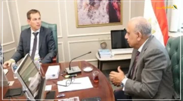 بشرى عاجلة للمصانع.. وزير الكهرباء يبحث تنفيذ مبادرة كبرى لـ تحسين كفاءة استخدام الطاقة بالتعاون مع شركة عالمية 1